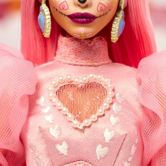 NRFB Mattel, Barbie Signature 2023 Día De Muertos Barbie x Pink Magnolia Doll - Picture 7 of 16